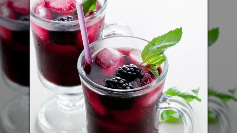Blackberry-Mint Lemonade