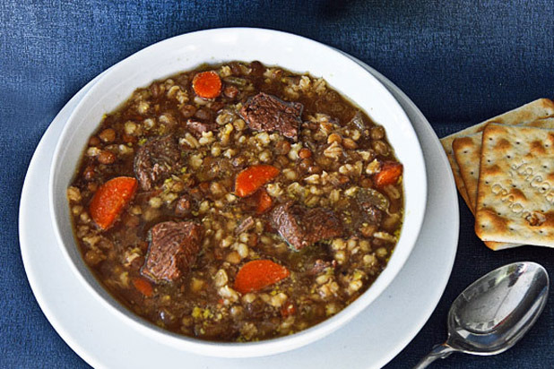 Beef with Vegetables and Barley Soup