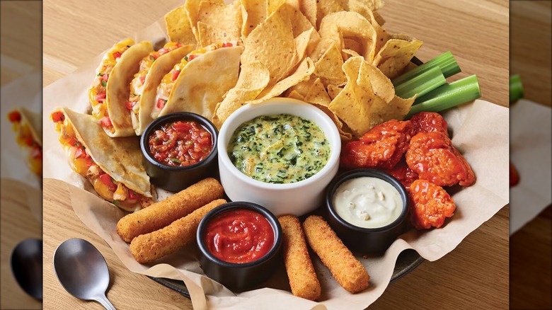 Applebee's Neighborhood Grill + Bar Classic Combo on table.