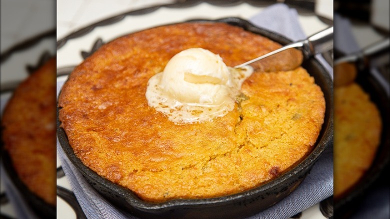 Fresh cornbread in skillet