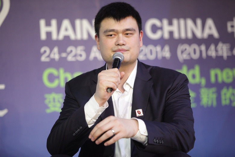 Retired NBA Star Yao Ming Is Saving Sharks From Becoming Shark Fin Soup 