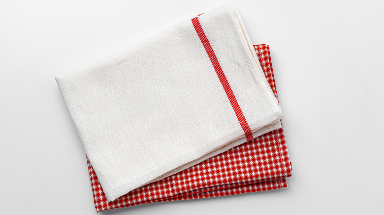 Kitchen towels