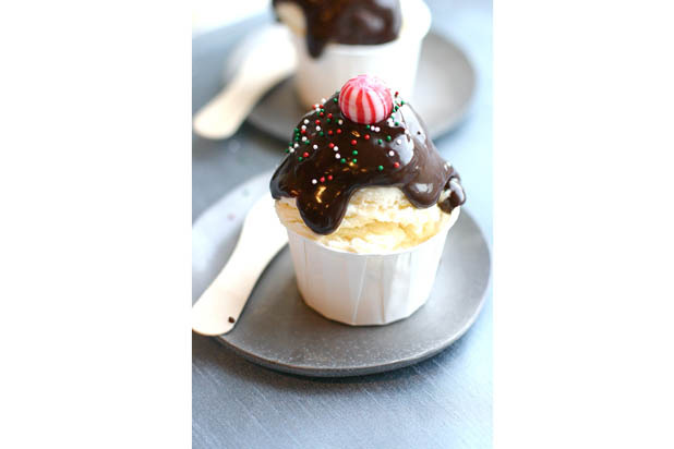 1-Minute Peppermint Stick Sundaes