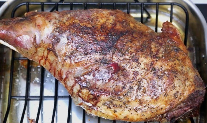 Roasted Bone-In Lamb Leg with Rosemary and Lemon