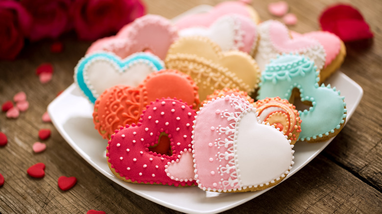 Plate or cookies decorated with royal icing