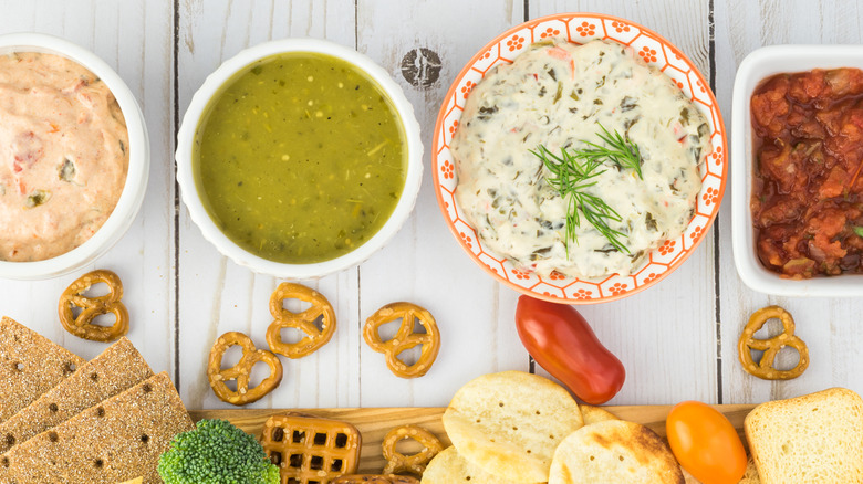 Sauces next to crackers