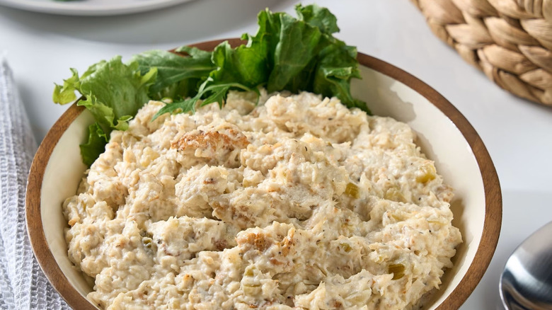 Sam's Club chicken salad with lettuce in bowl