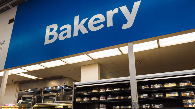 Sam's Club bakery department