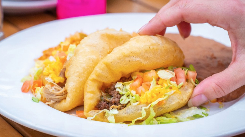 Rosario's taco plate