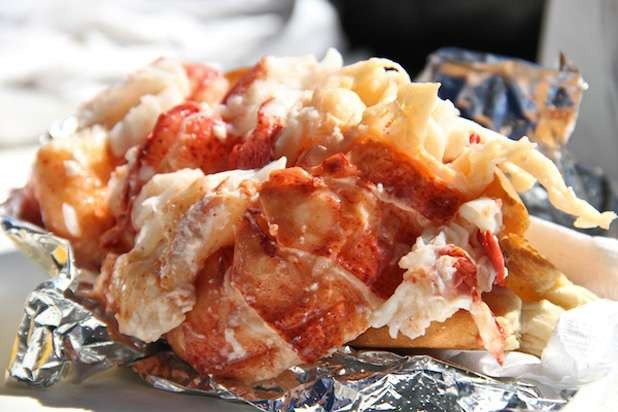 Sandwich of the Week: Red's Lobster Roll