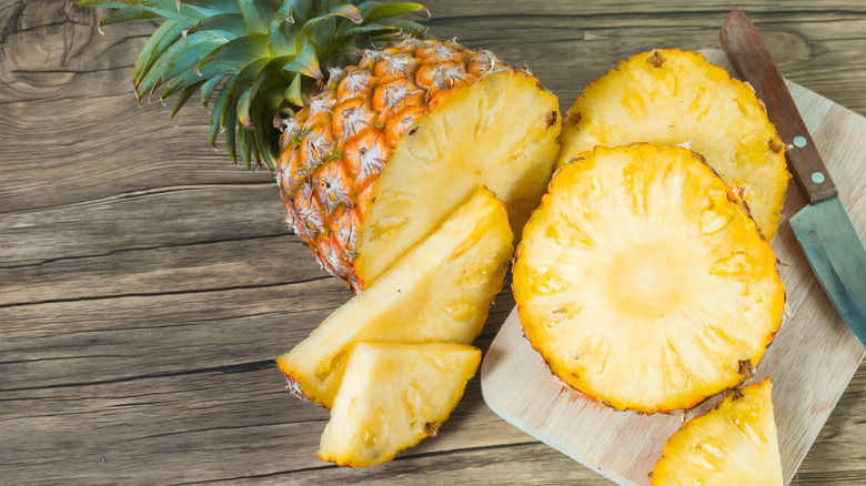 Cut pineapple