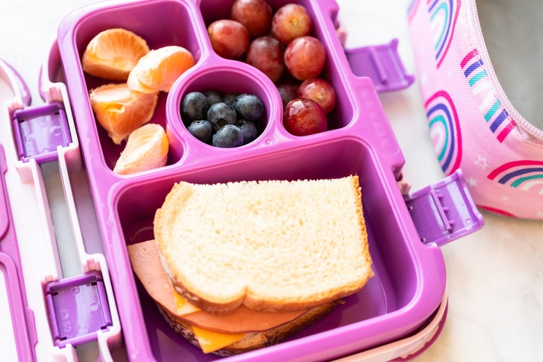 Back-to-school lunch packing supplies
