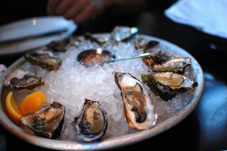 Scientists Find 80 Percent of Known Human Norovirus Mutations in Oysters
