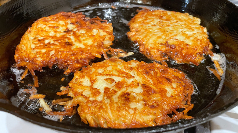 latkes frying in oil