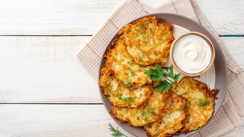 potato pancakes with dill and sour cream