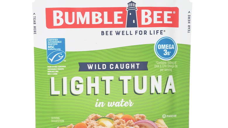 Bumble Bee light tuna package