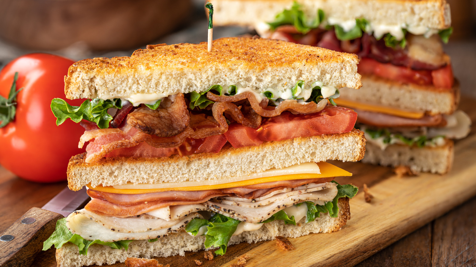 Seriously, Why Does A Club Sandwich Have 3 Pieces Of Bread?