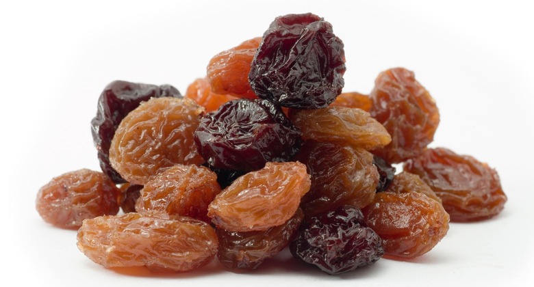 Shocker: Golden Raisins Are Made From the Same Grape Variety as