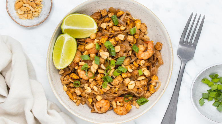 Shrimp Pad Thai Recipe