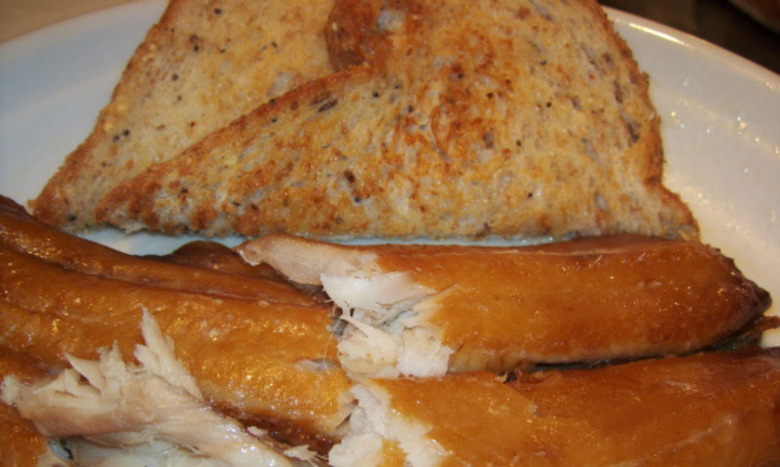 Smoked Kippers With Scrambled Eggs