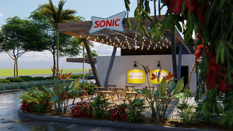 Sonic Hawaii outdoor seating