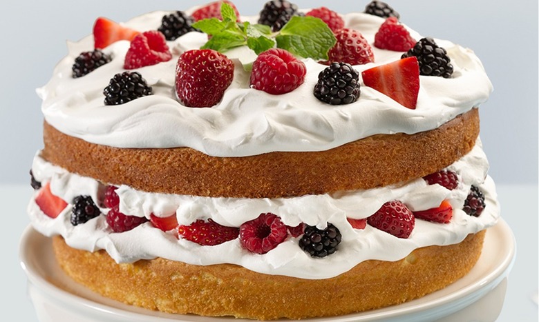 sour cream layer cake