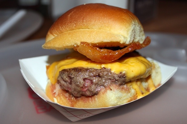 Bill's Classic with American Cheese