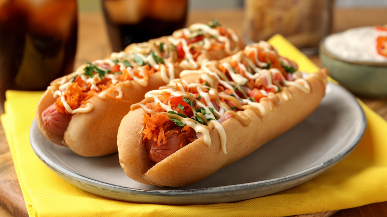 a pair of Alabama hot dogs