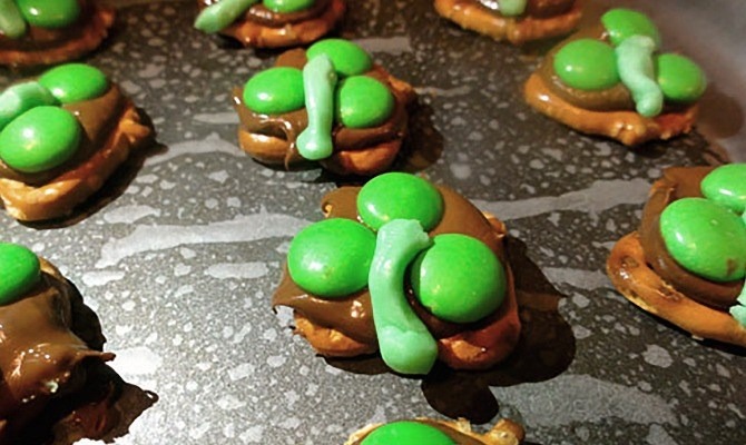 St. Patrick's Day Pretzels