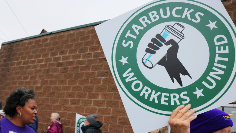 Starbucks Workers United sign