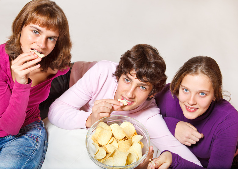 teens eating