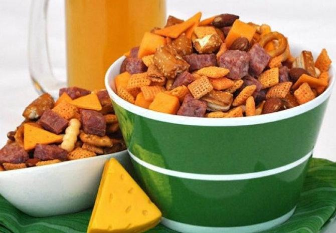 Cheese Head Chex Mix