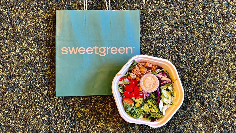 sweetgreen salad bowl and bag