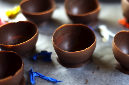 Balloon-Made Chocolate Cup 