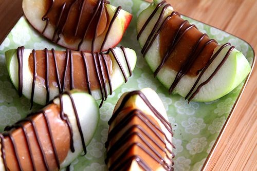 Apple Caramel Slices