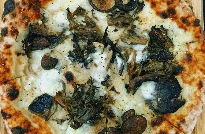Tartufata Pizza