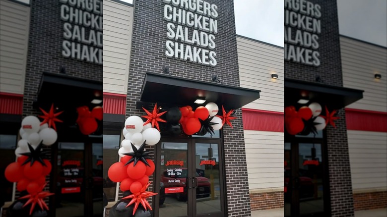 A Jaggers restaurant with balloons outside it