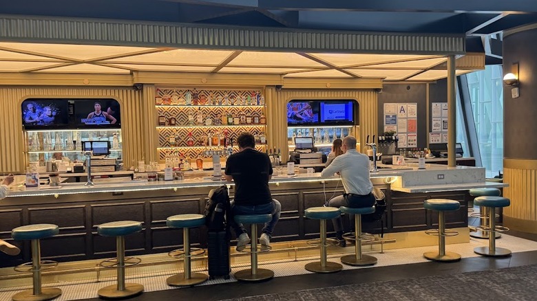 View of Spirit & Bell bar in LaGuardia Airport terminal