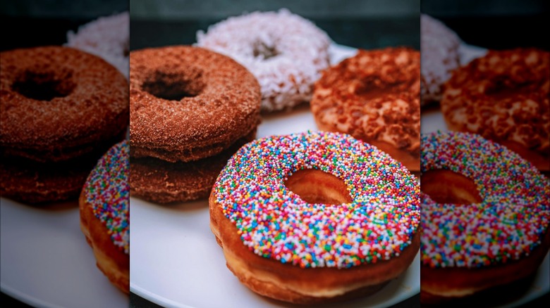 Donut Villa Diner donuts