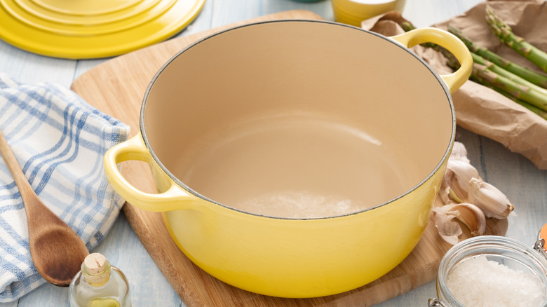 yellow Dutch oven