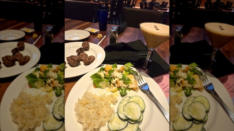 A plate of food and cocktails at Pampas