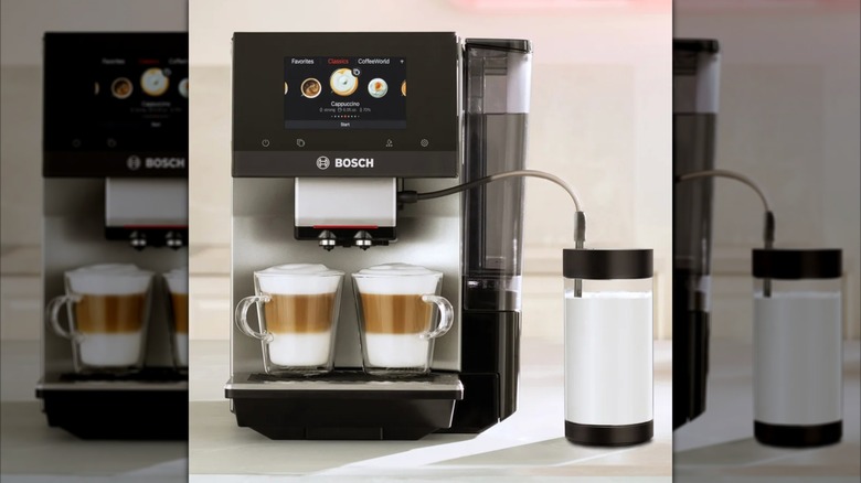 A Bosch 800 Series Espresso Machine with two brewed coffee drinks