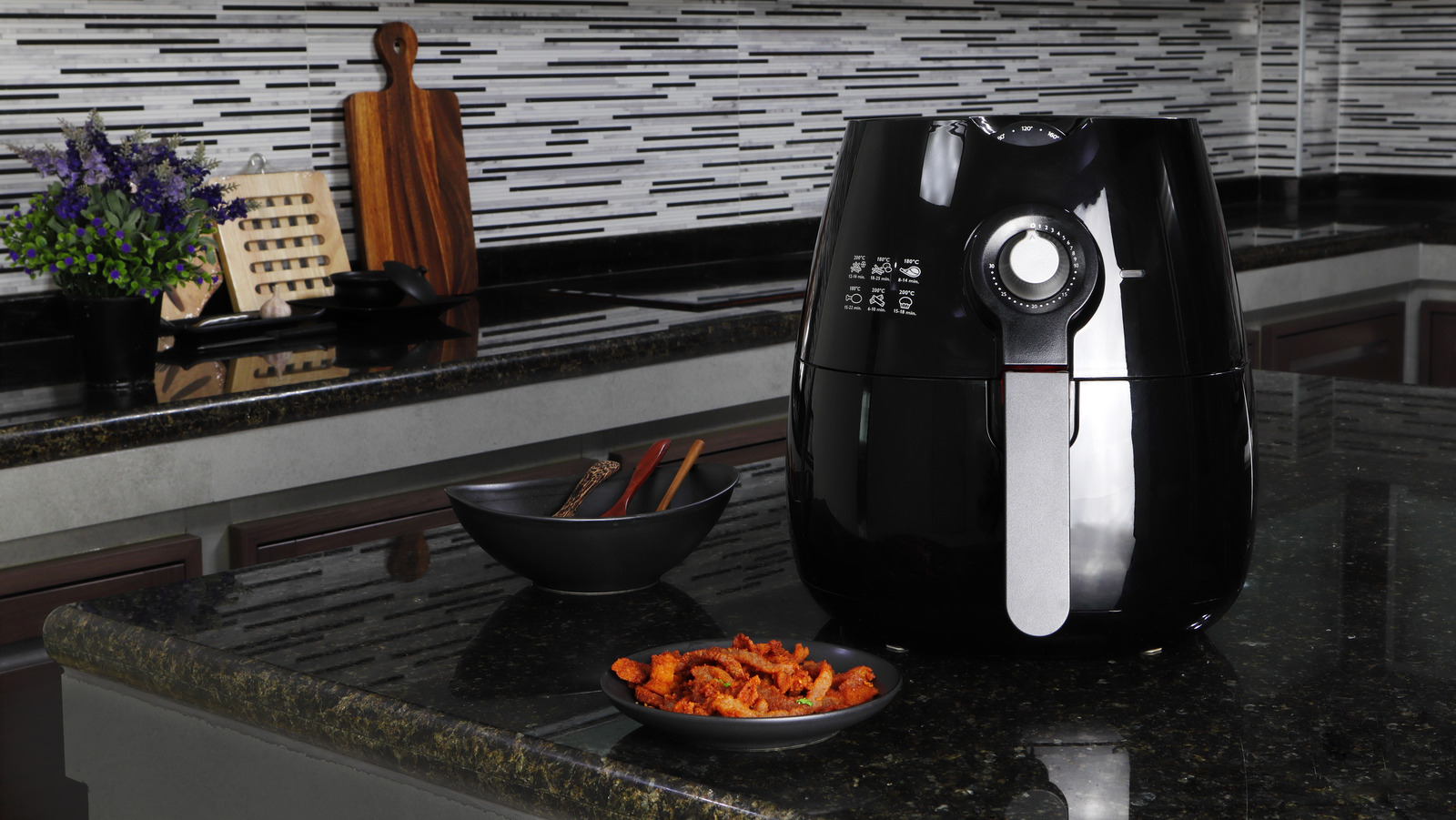 Black+Decker's big toaster oven air fries your food too. - CNET