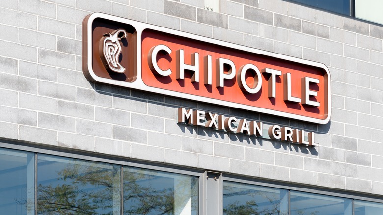 Chipotle restaurant sign