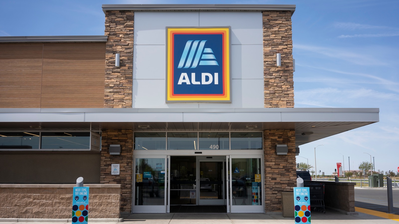 The 13 Aldi Foods Fans Couldn't Get Enough Of In 2022