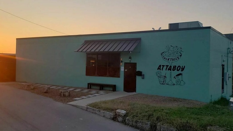 Attaboy in Nashville bar front