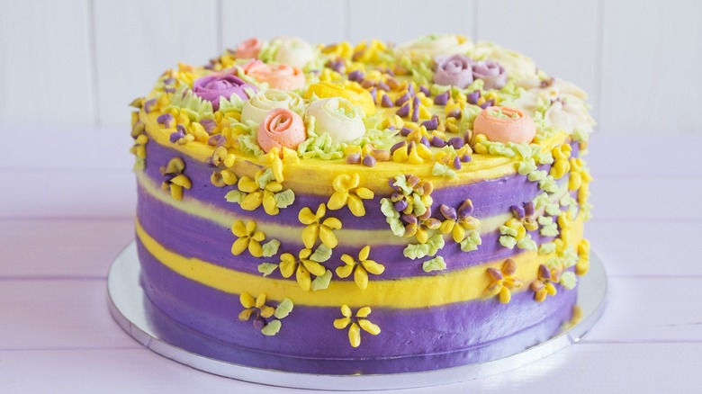 purple cake on stand