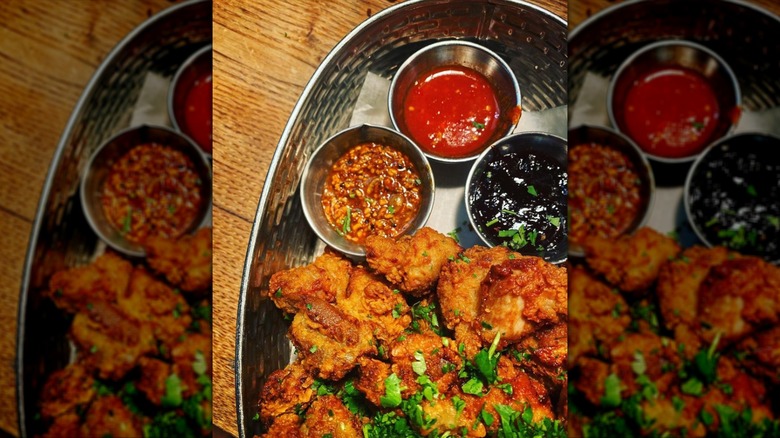 Fried chicken and sauces