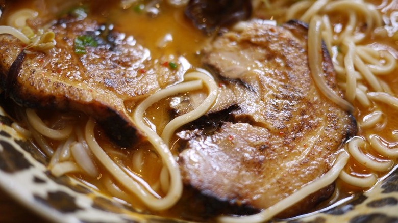 Minca ramen pork and noodle