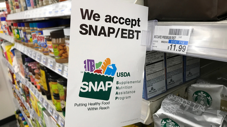 EBT promotion adorning grocery shelf